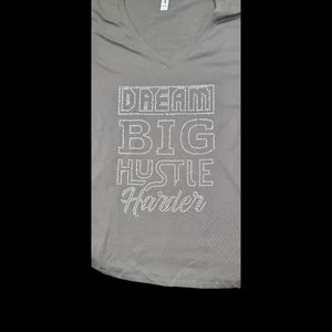 NWT Womans XL Rhinestone Dream Big T Shirt